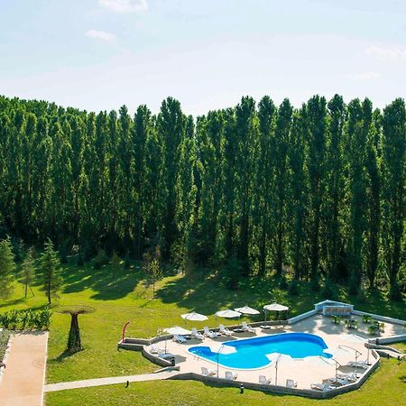 Hotel ibis Styles Milano Est Settala Esterno foto