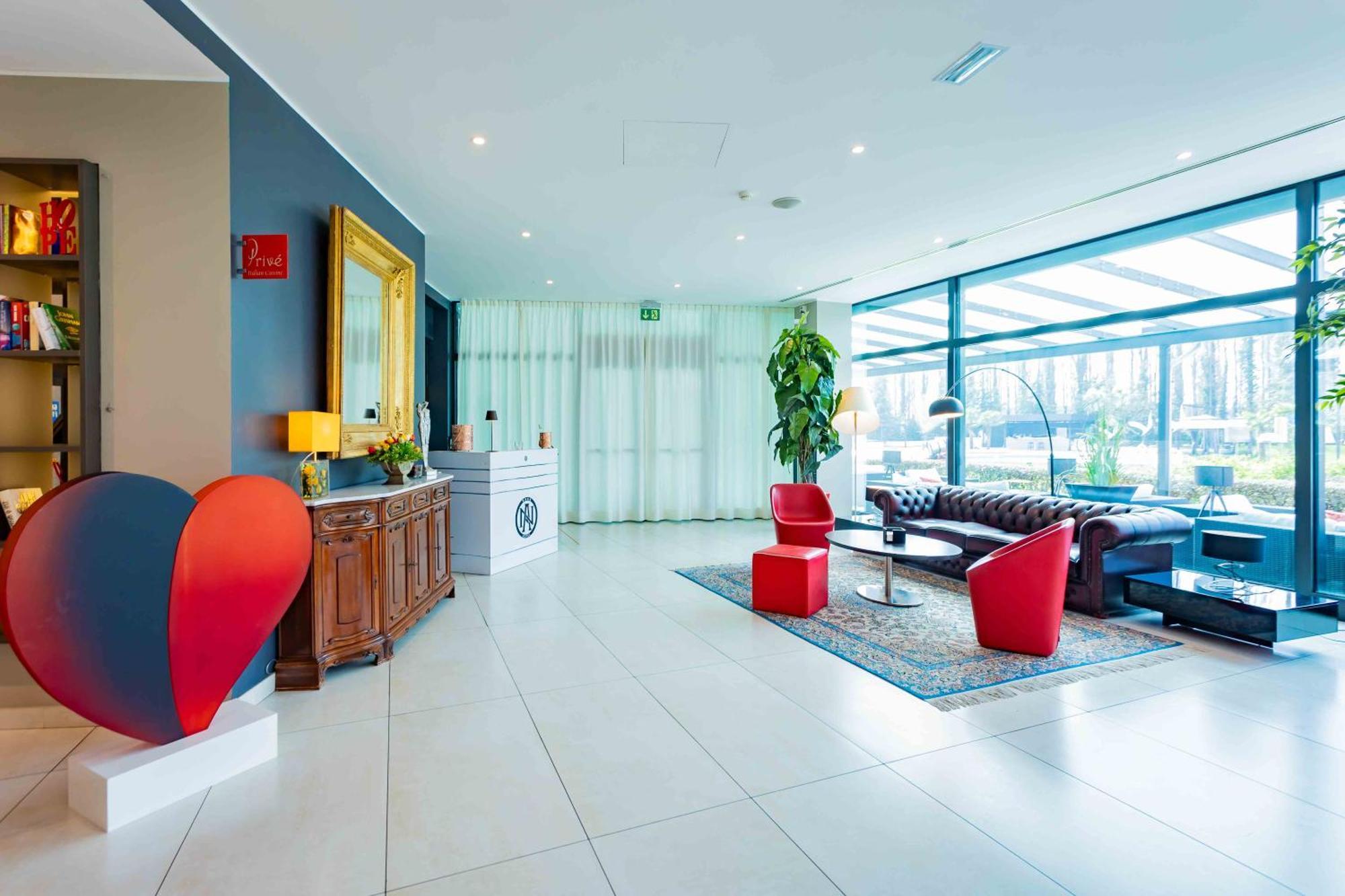 Hotel ibis Styles Milano Est Settala Esterno foto