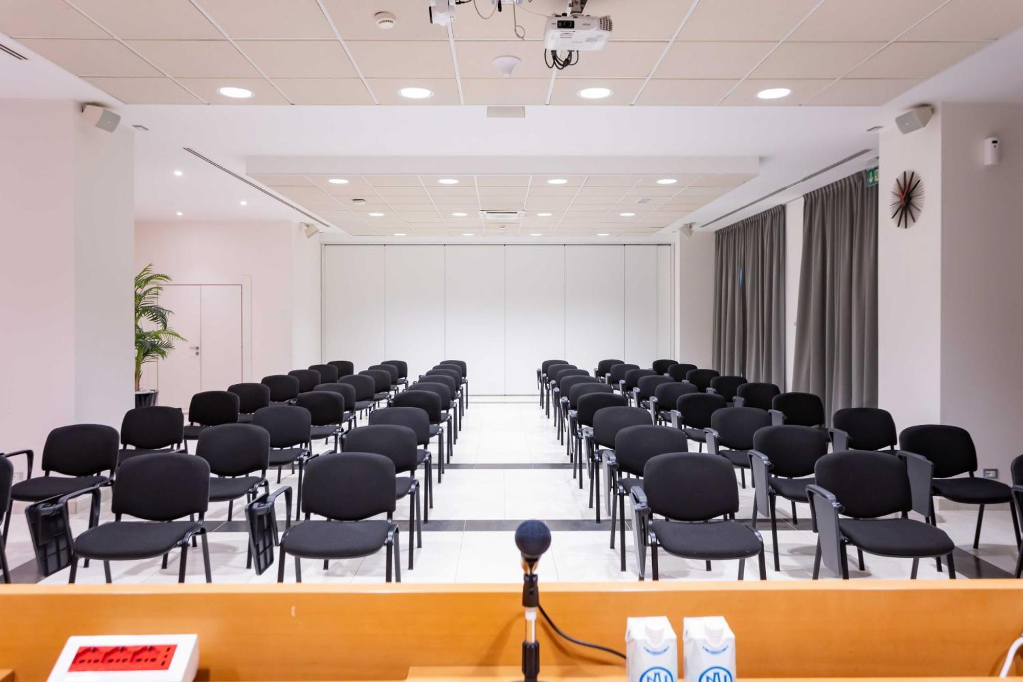 Hotel ibis Styles Milano Est Settala Esterno foto