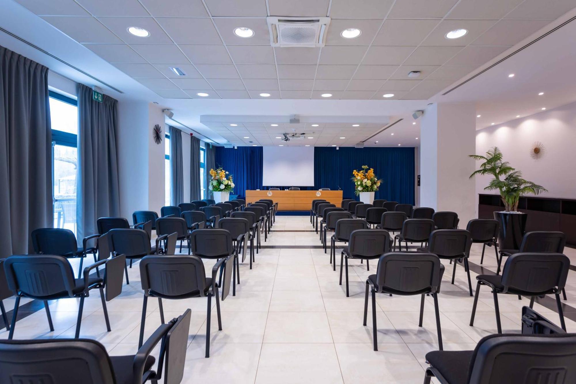 Hotel ibis Styles Milano Est Settala Esterno foto