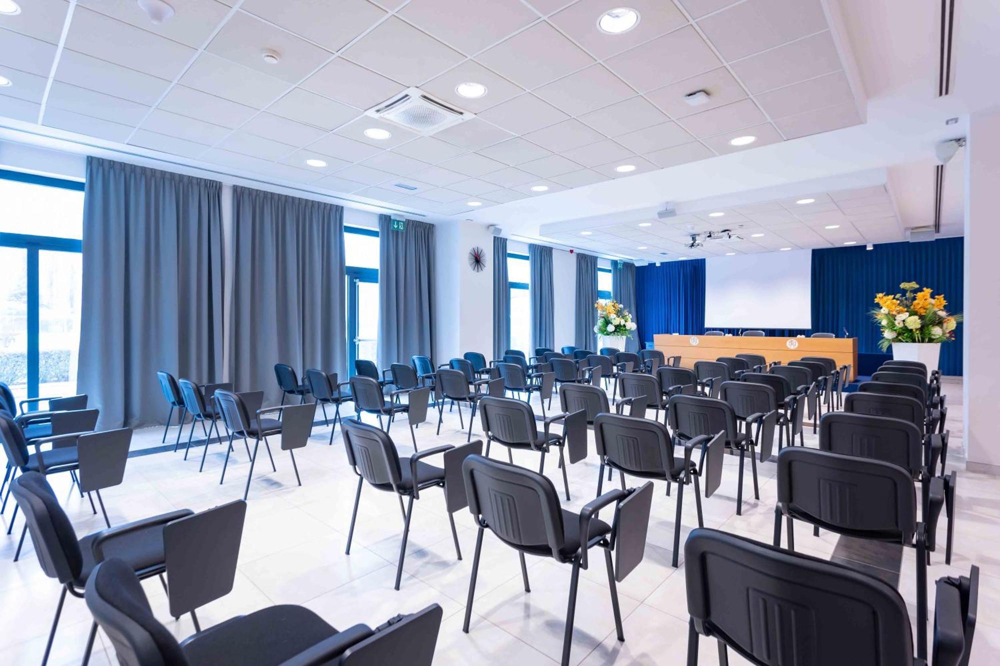 Hotel ibis Styles Milano Est Settala Esterno foto