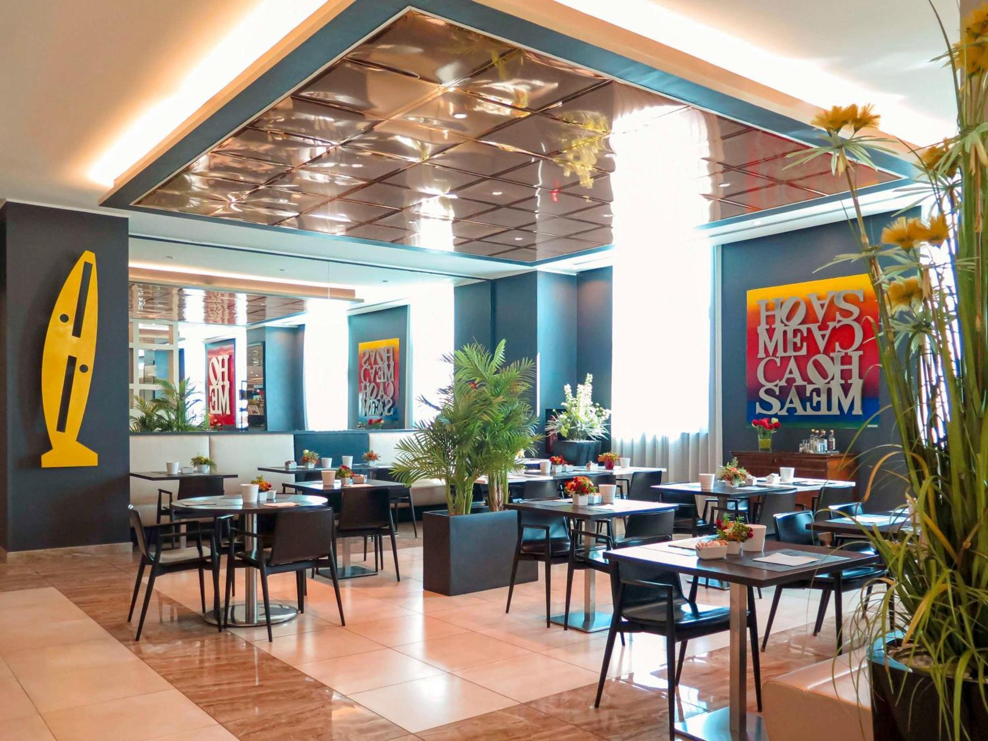 Hotel ibis Styles Milano Est Settala Esterno foto