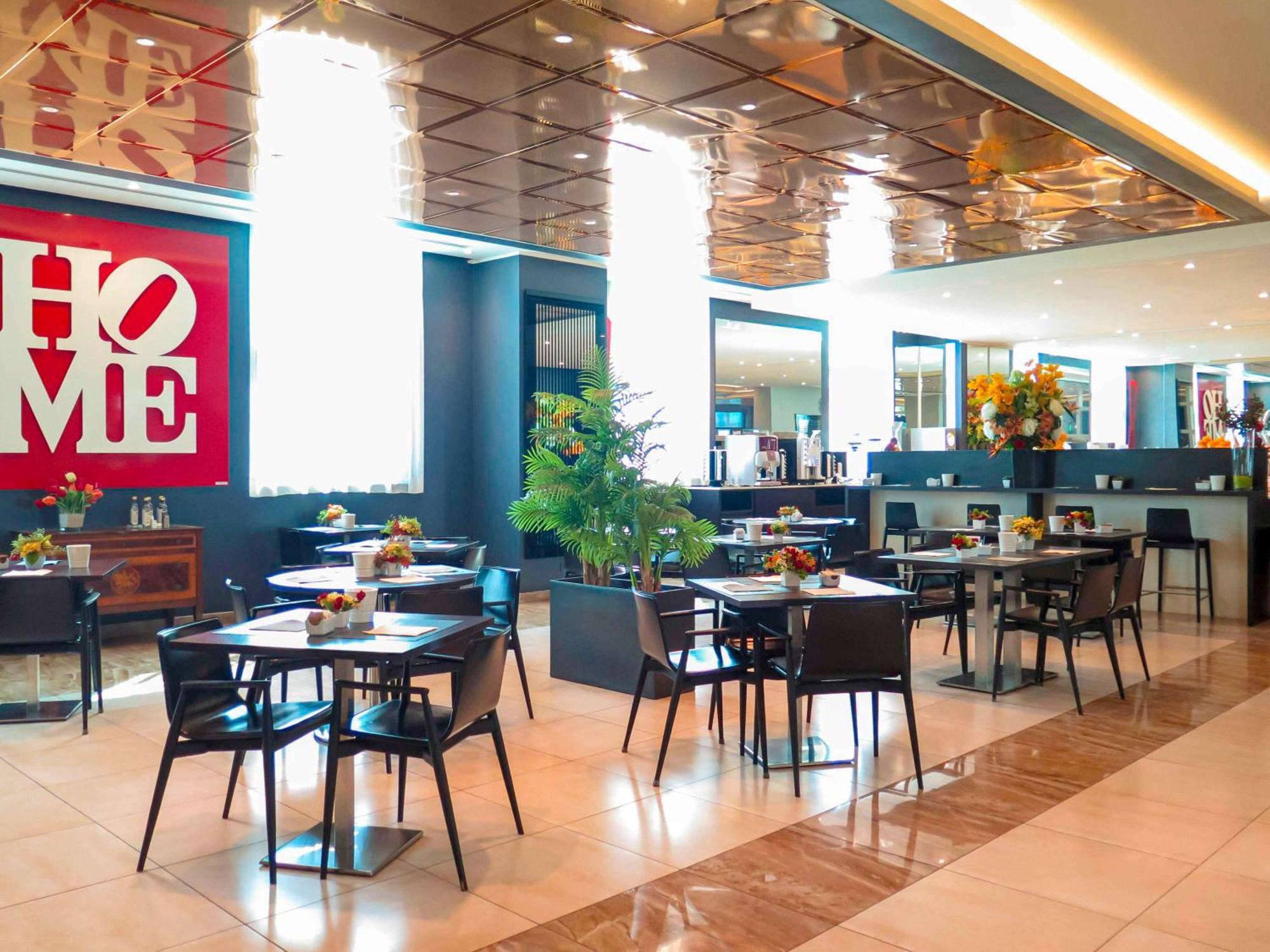 Hotel ibis Styles Milano Est Settala Esterno foto